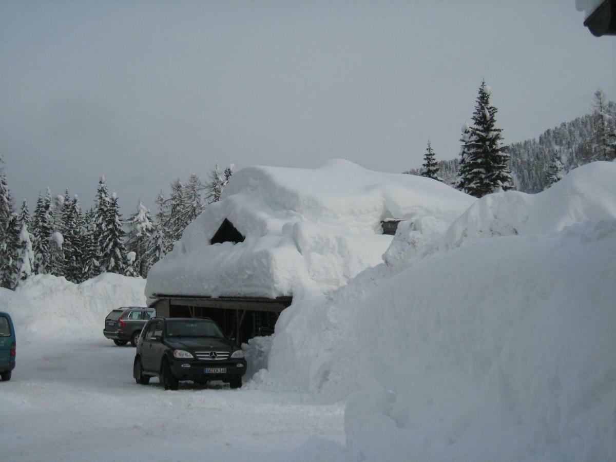 Haus Serena Oben Sonnenalpe Nassfeld Exterior photo
